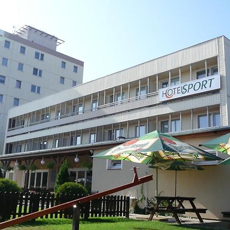 Hotel Sport Štětí Esterno foto
