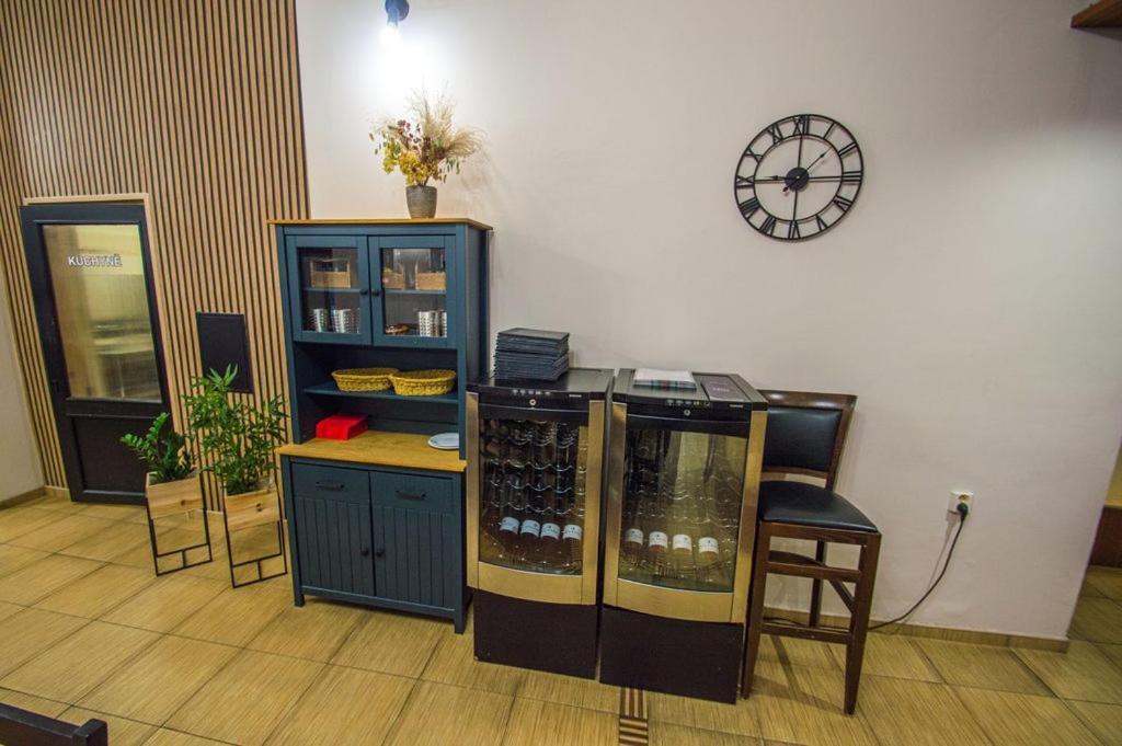 Hotel Sport Štětí Esterno foto